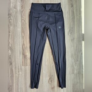 Addidas Leggings Size Medium